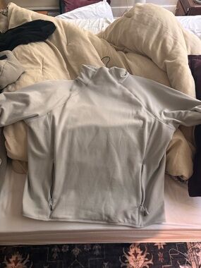 Athleta Light Gray Fleece Quarter-Zip Pullover